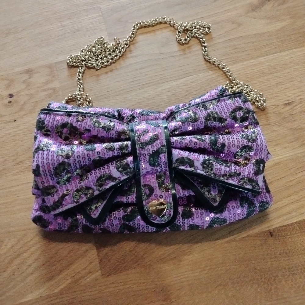 Small purple purse